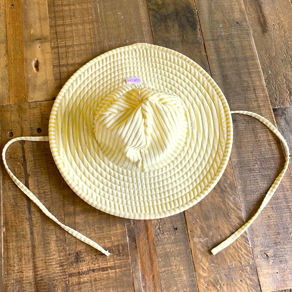 Ruffle Butts swim and Sun hat